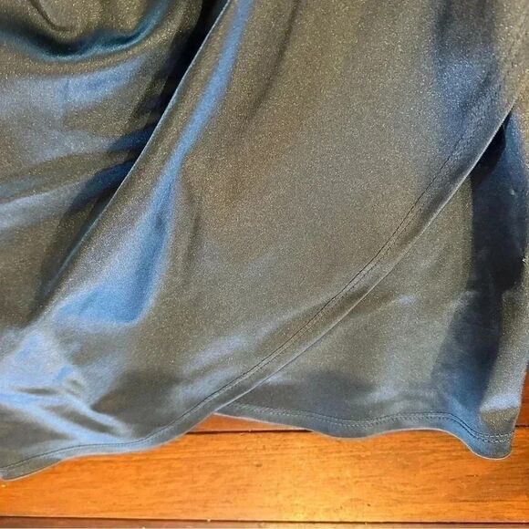 Cocktail dress! blue satin one strap mini cocktail dress size medium - Picture 4 of 7